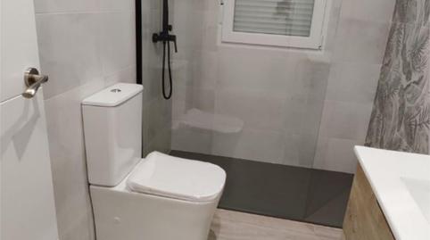 Photo 4 of Flat for sale in Calle Goya, 39