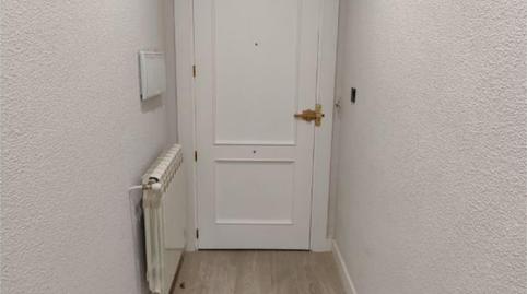 Photo 3 of Flat for sale in Calle Goya, 39