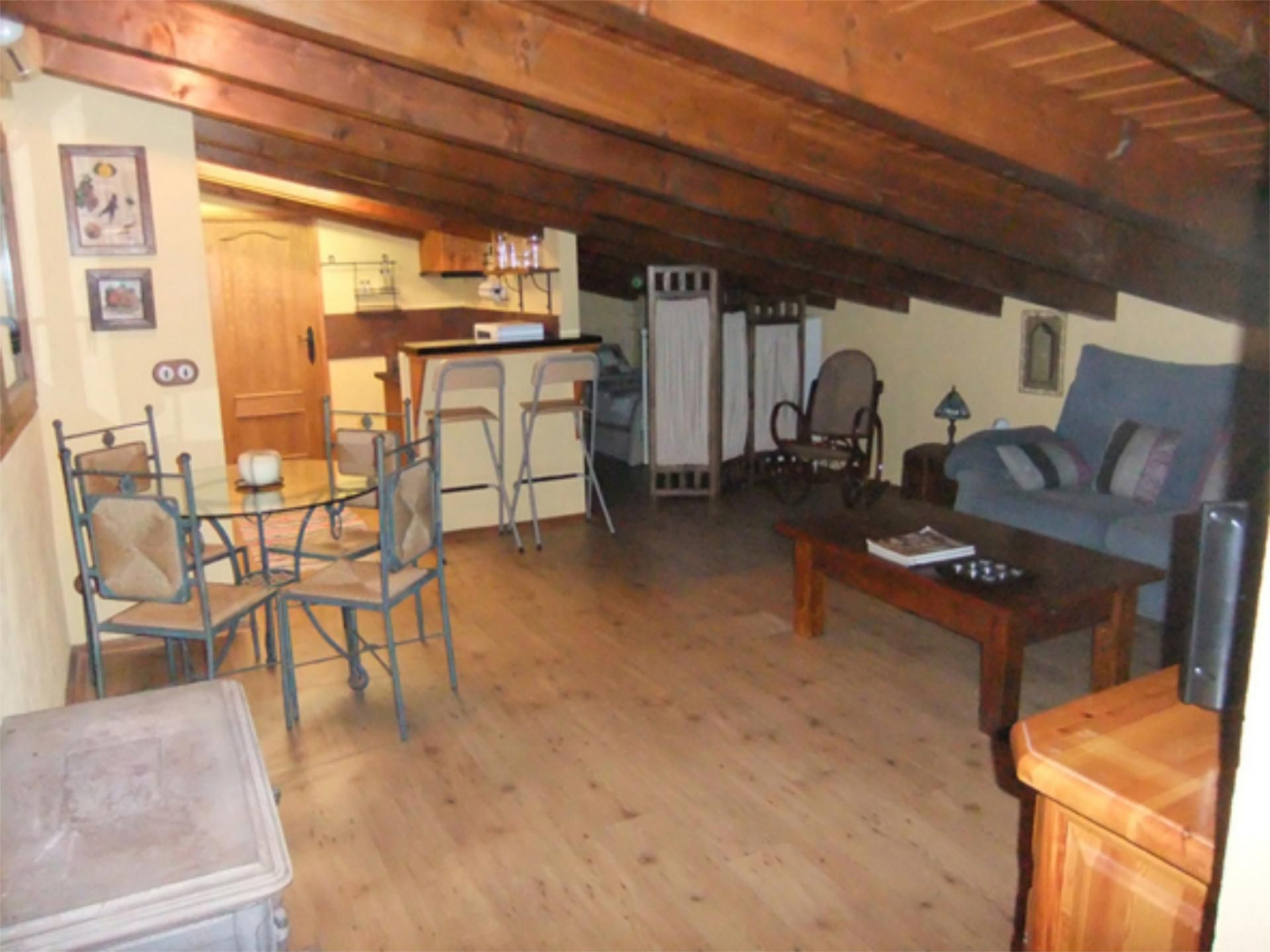 Apartment to rent in Giv-5223, 4, Camprodon