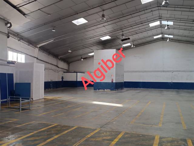 Nave industrial en Alquiler en Calle Metalurgia, 83 en Parque Atlántico- San Matías