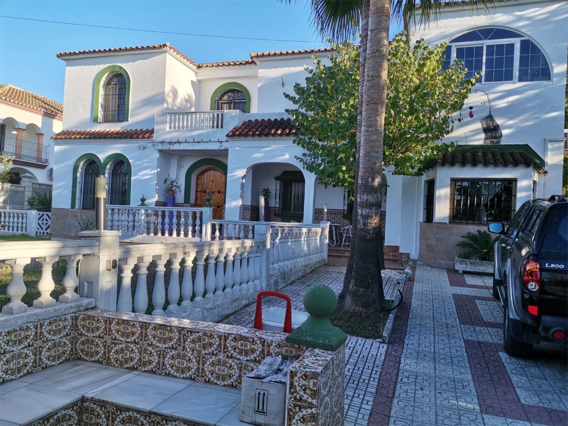 Exterior view of Flat for sale in Arcos de la Frontera  with Air Conditioner, Heating and Private garden