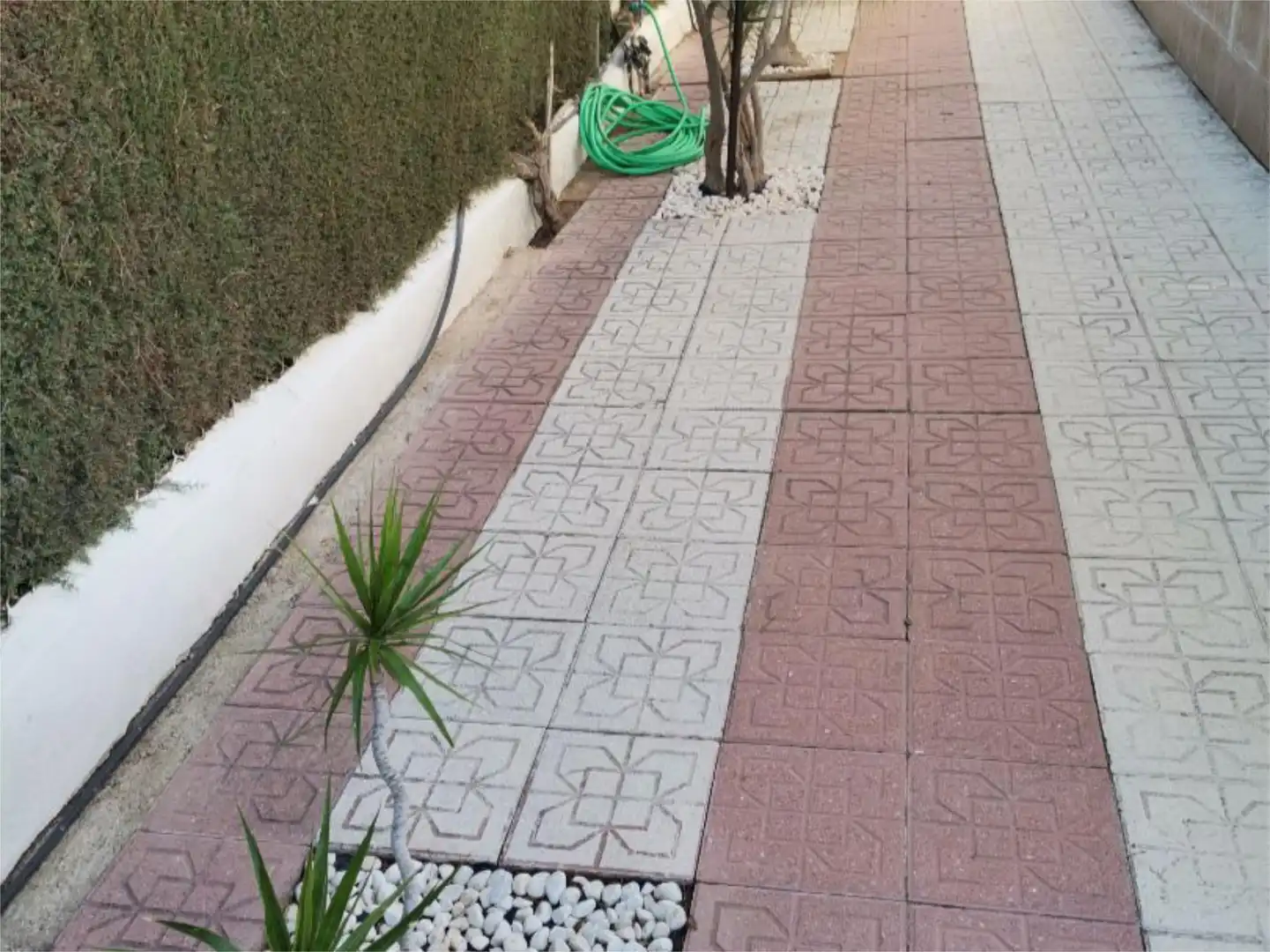 Piso en venta en Avenida Sombrero de Tres Picos, 26, Arcos de la Frontera Vista exterior de Piso en venta en Arcos de la Frontera con Aire acondicionado, Calefacción y Jardín privado