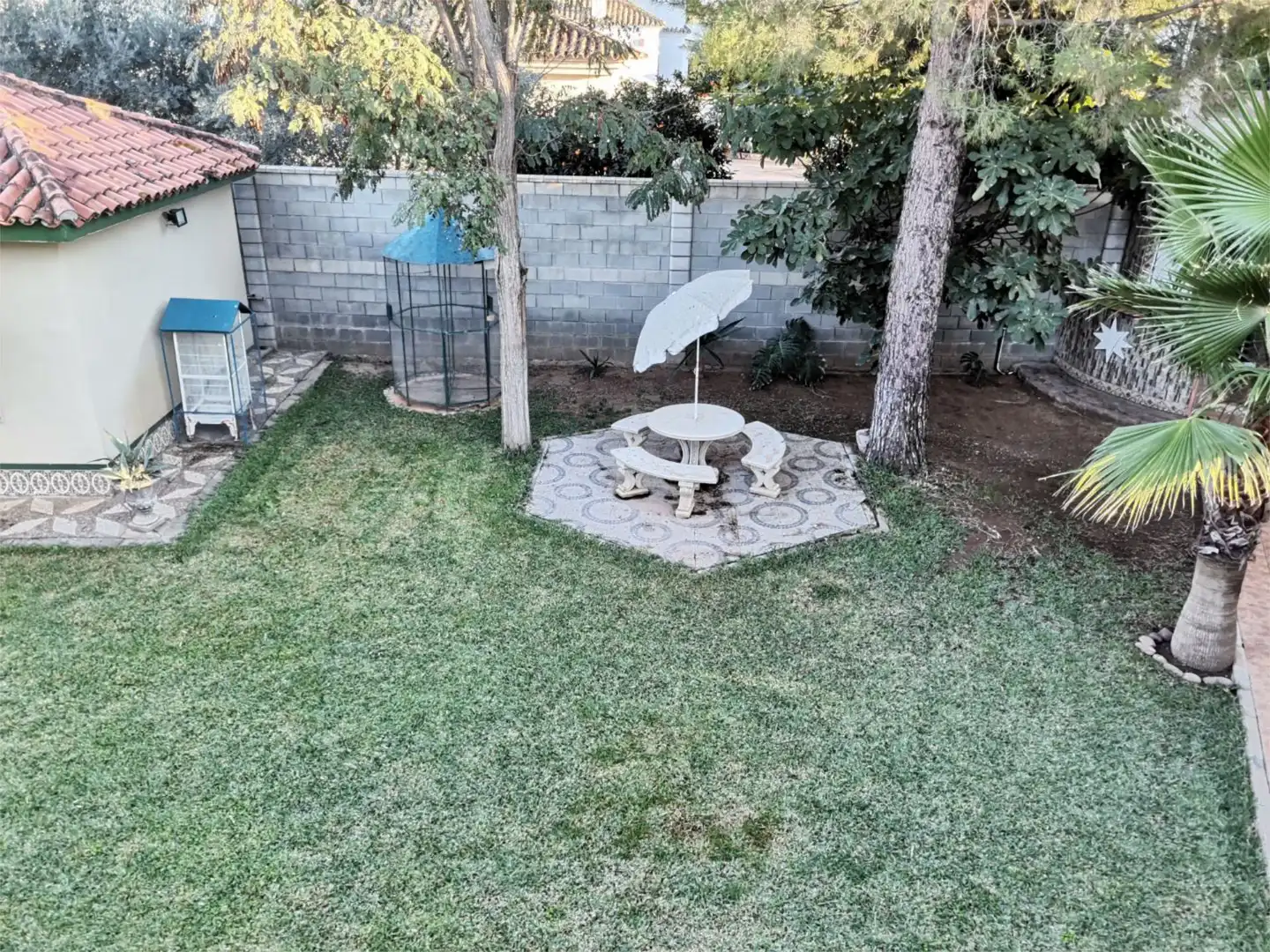 Piso en venta en Avenida Sombrero de Tres Picos, 26, Arcos de la Frontera Jardín de Piso en venta en Arcos de la Frontera con Aire acondicionado, Calefacción y Jardín privado