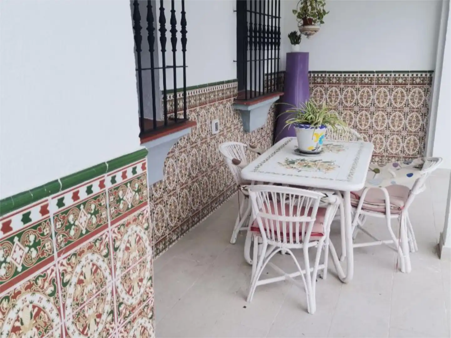 Piso en venta en Avenida Sombrero de Tres Picos, 26, Arcos de la Frontera Terraza de Piso en venta en Arcos de la Frontera con Aire acondicionado, Calefacción y Jardín privado