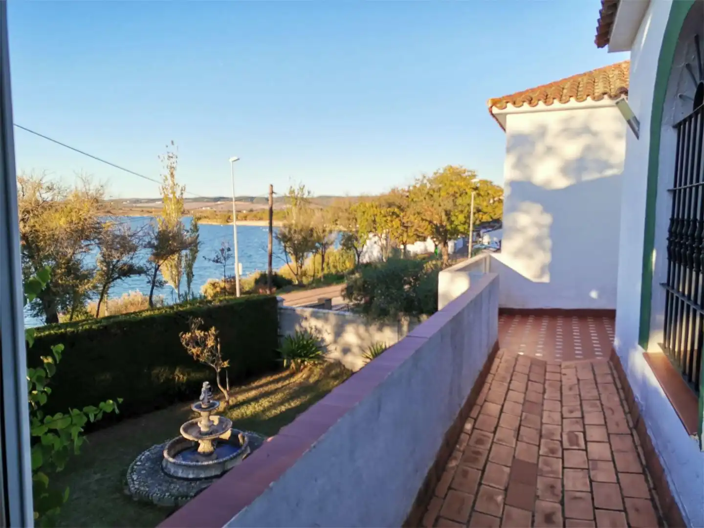 Piso en venta en Avenida Sombrero de Tres Picos, 26, Arcos de la Frontera Jardín de Piso en venta en Arcos de la Frontera con Aire acondicionado, Calefacción y Jardín privado