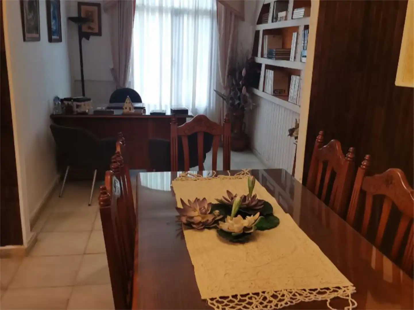 Piso en venta en Avenida Sombrero de Tres Picos, 26, Arcos de la Frontera Comedor de Piso en venta en Arcos de la Frontera con Aire acondicionado, Calefacción y Jardín privado