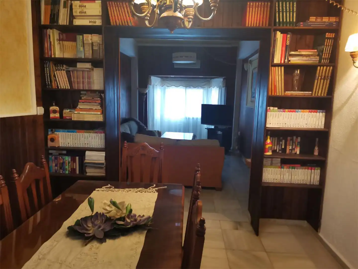 Piso en venta en Avenida Sombrero de Tres Picos, 26, Arcos de la Frontera Sala de estar de Piso en venta en Arcos de la Frontera con Aire acondicionado, Calefacción y Jardín privado