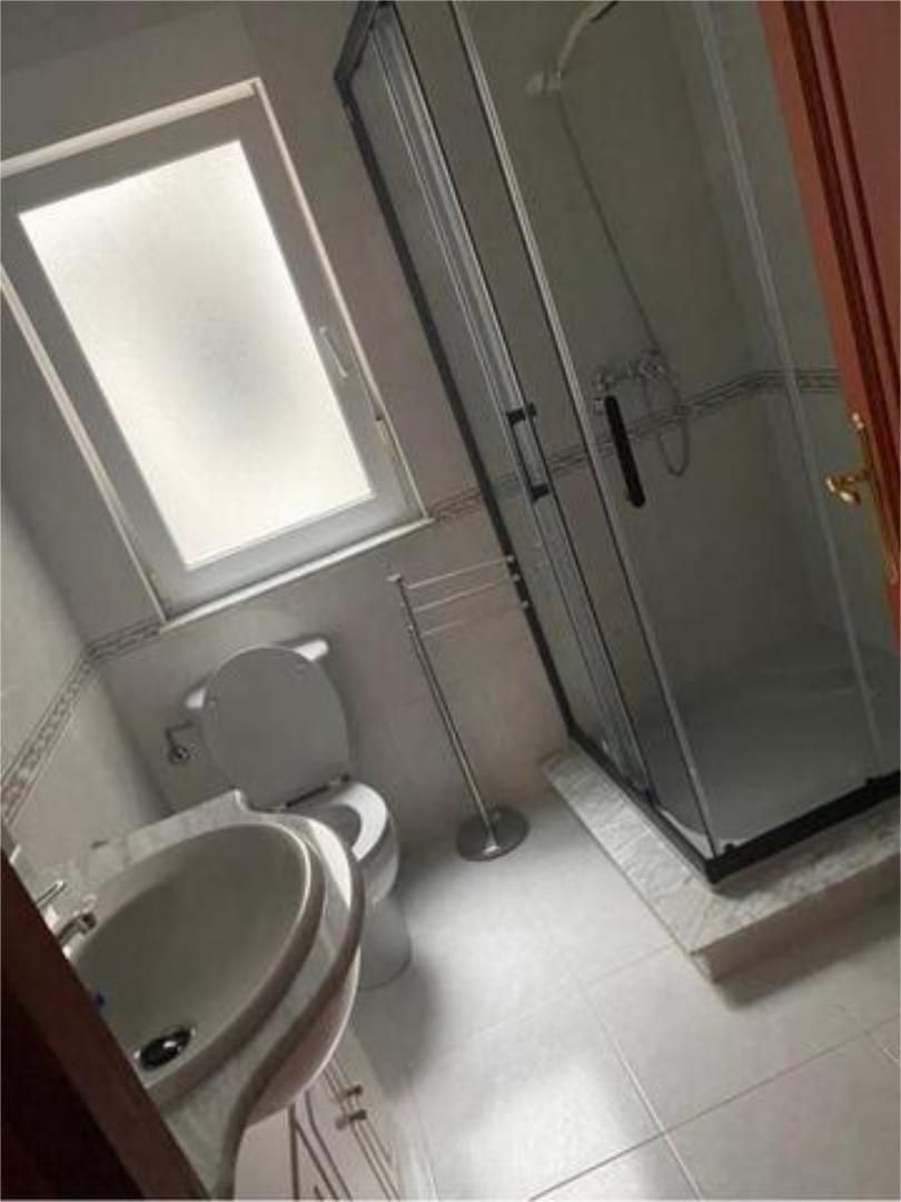 Bathroom of Flat to share in Lugo Capital  with Furnished