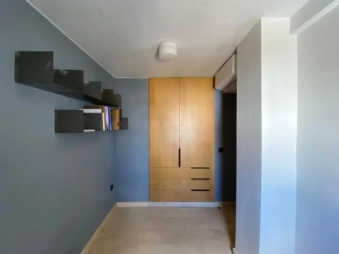 Piso de alquiler en Calle Peñuelas, 5, San Julián Habitación de Piso de alquiler en Sevilla con Aire acondicionado, Calefacción y Amueblado