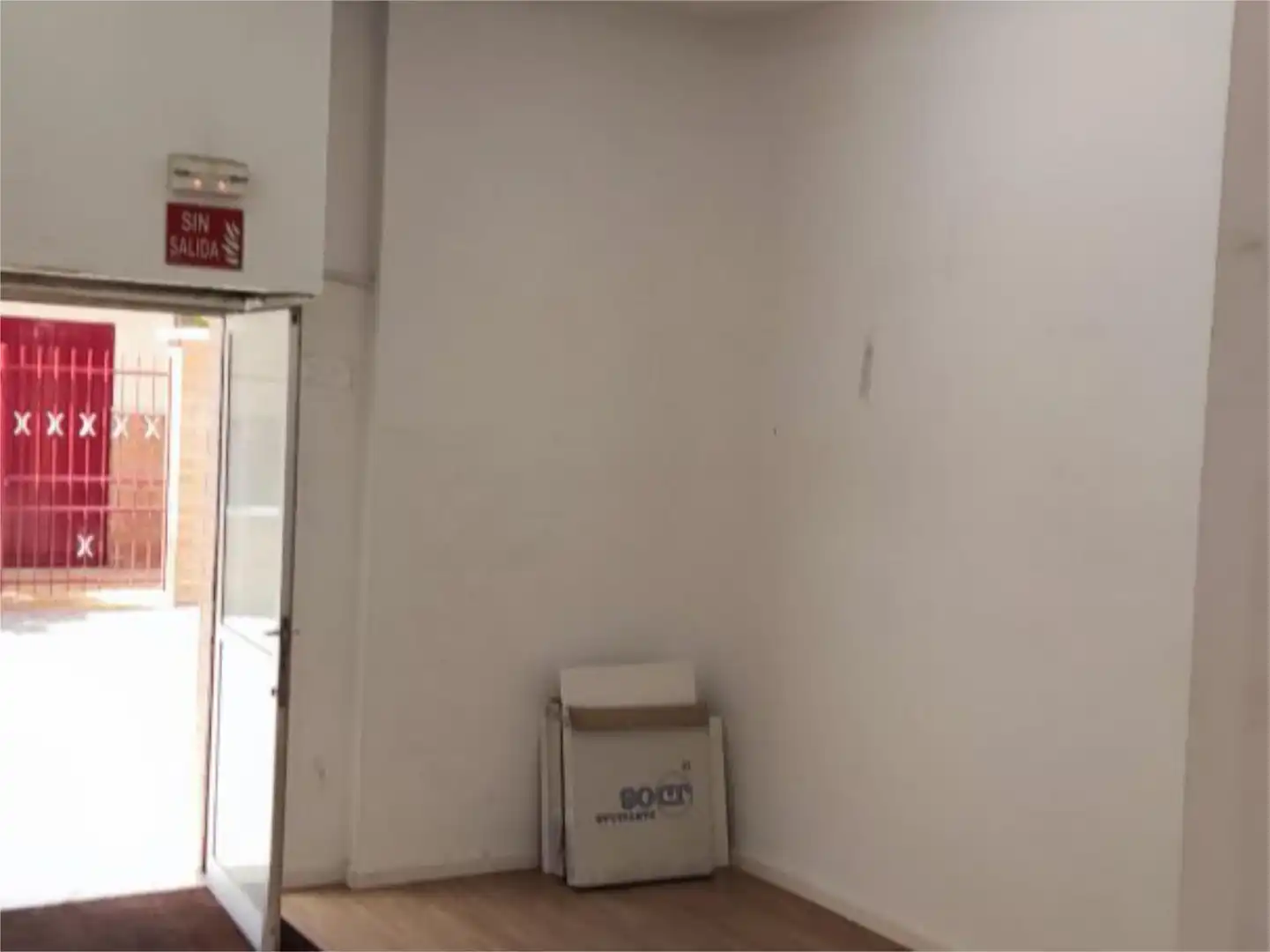 Commercial properties for rent in Carrer Tamarit de Llitera, 7, Joc de la Bola - Camps d'Esports Commercial properties for rent in Lleida with Air Conditioner, Heating and Parquet flooring