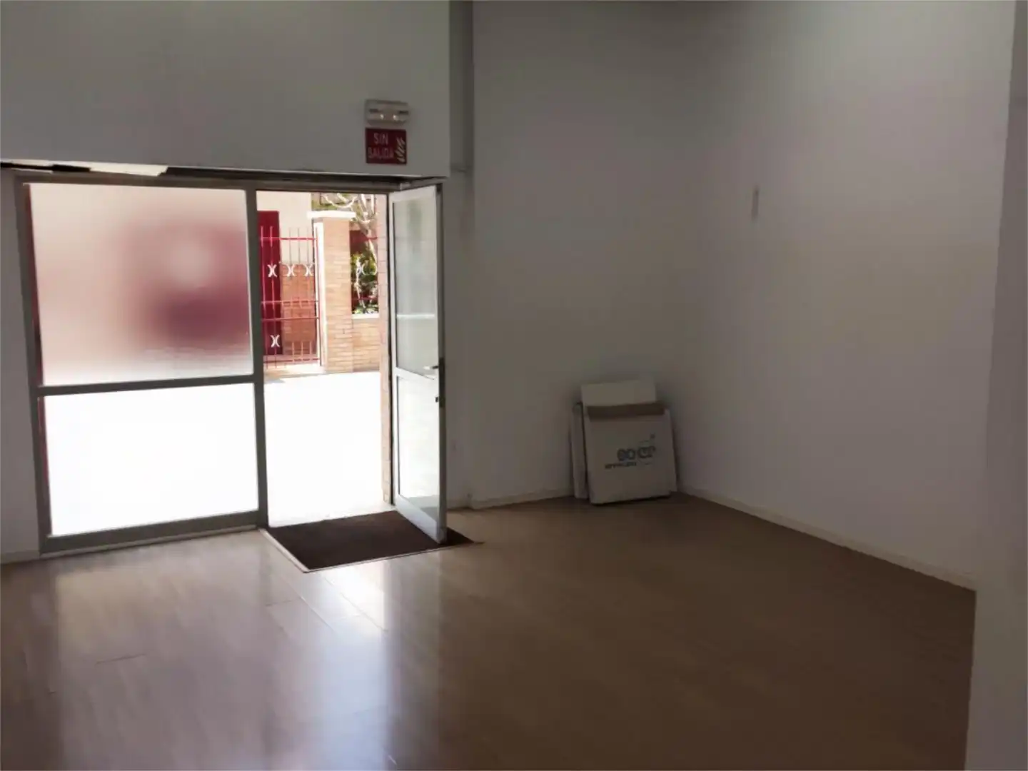 Commercial properties for rent in Carrer Tamarit de Llitera, 7, Joc de la Bola - Camps d'Esports Commercial properties for rent in Lleida with Air Conditioner, Heating and Parquet flooring