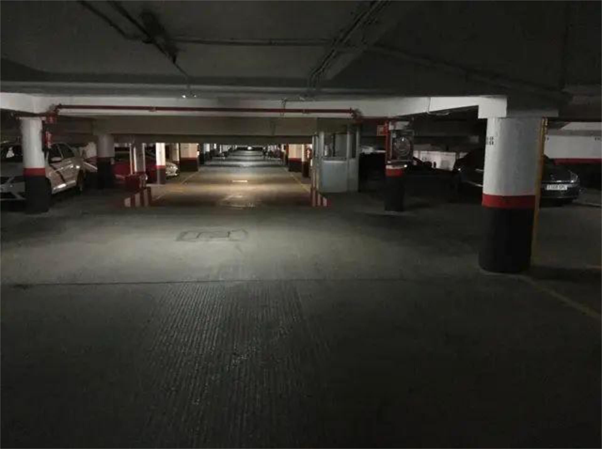 Parking of Garage to rent in  Madrid Capital