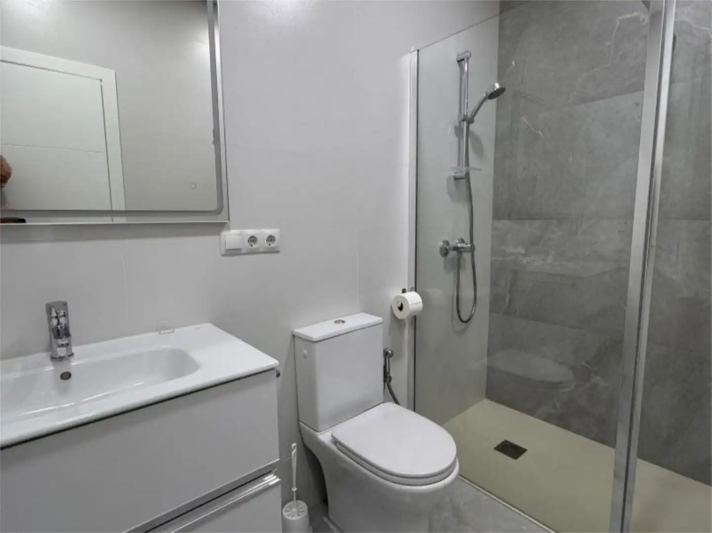 Habitación en Carrer Antonio Martínez García, 13, Camí dels Magros - Casablanca Habitación en Carrer Antonio Martínez García, 13, Camí dels Magros - Casablanca