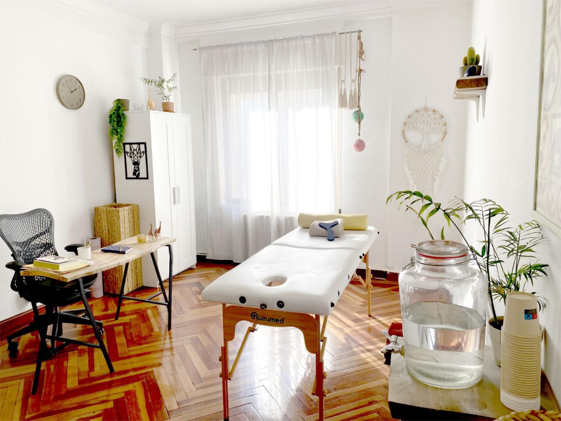 Dormitori de Oficina de lloguer en  Madrid Capital