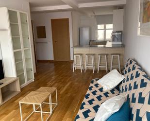 Living room of Flat to rent in Zamora Capital   with Heating, Parquet flooring and Furnished
