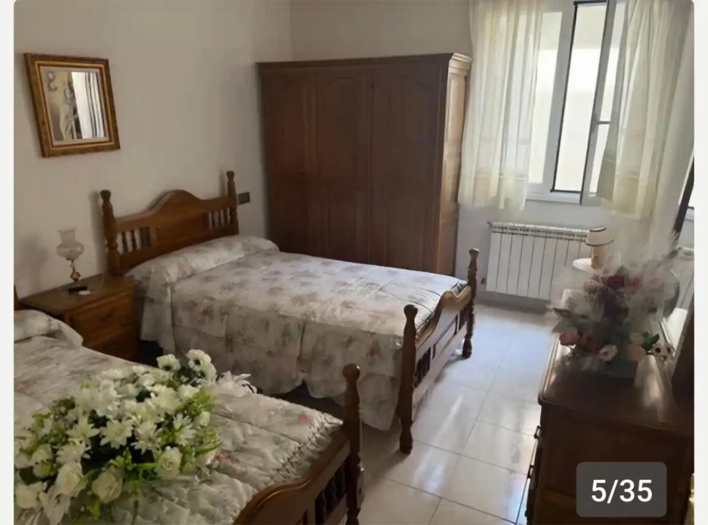 Casa adosada en venta en Calle las Ventas, 10, Las Ventas Habitación de Casa adosada en venta en León Capital con Terraza y Balcón