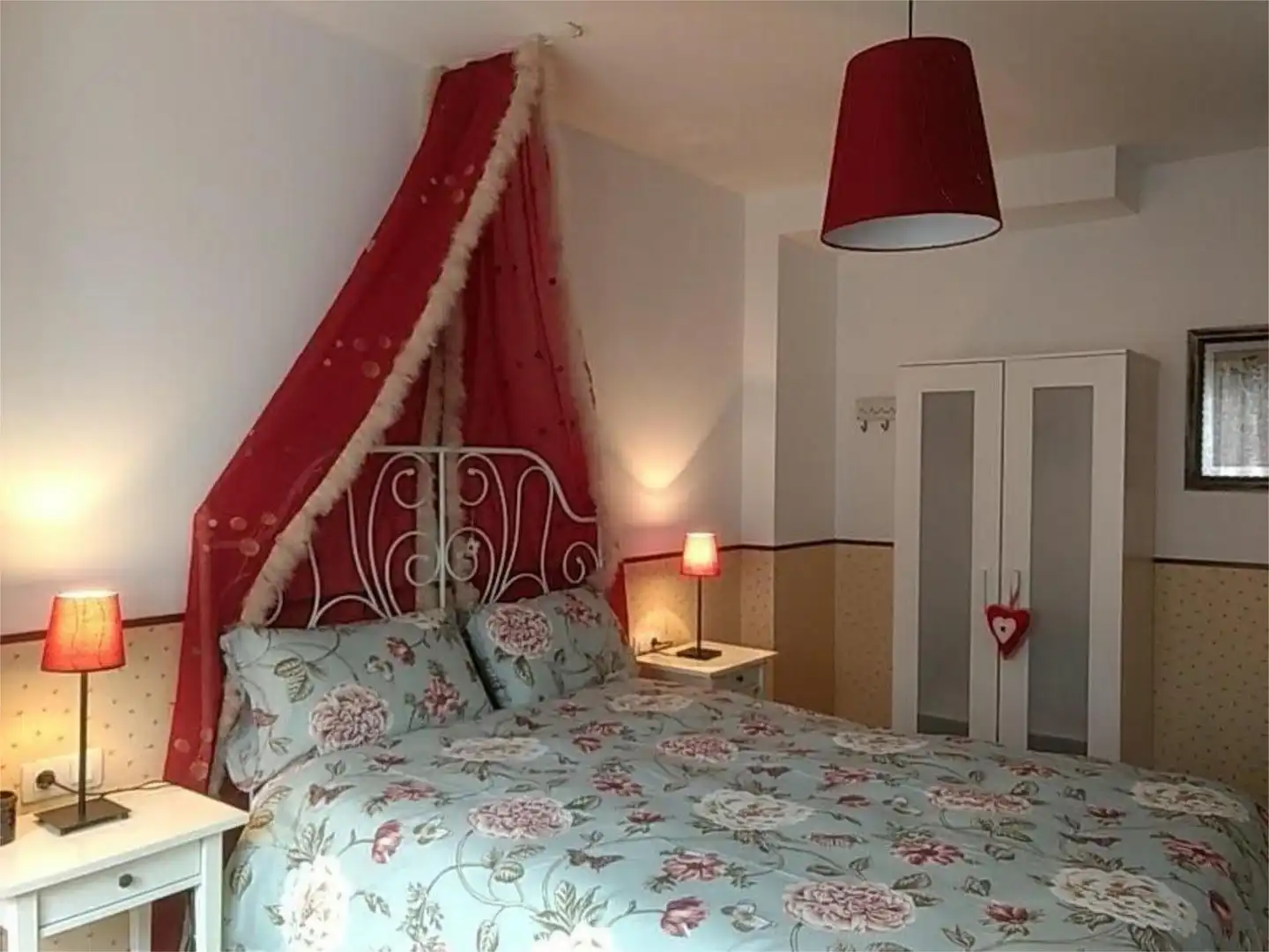 Dormitori de Casa o xalet en venda en Pantón amb Calefacció, Jardí privat i Parquet