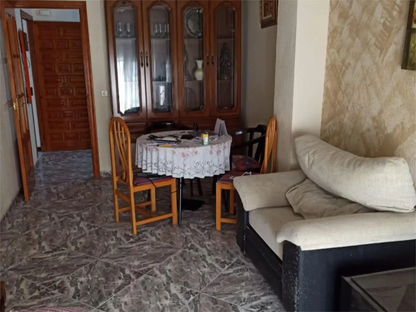 Piso en venta en Calle Cordoba, 64, Moriles Habitación de Piso en venta en Moriles con Aire acondicionado, Terraza y Trastero