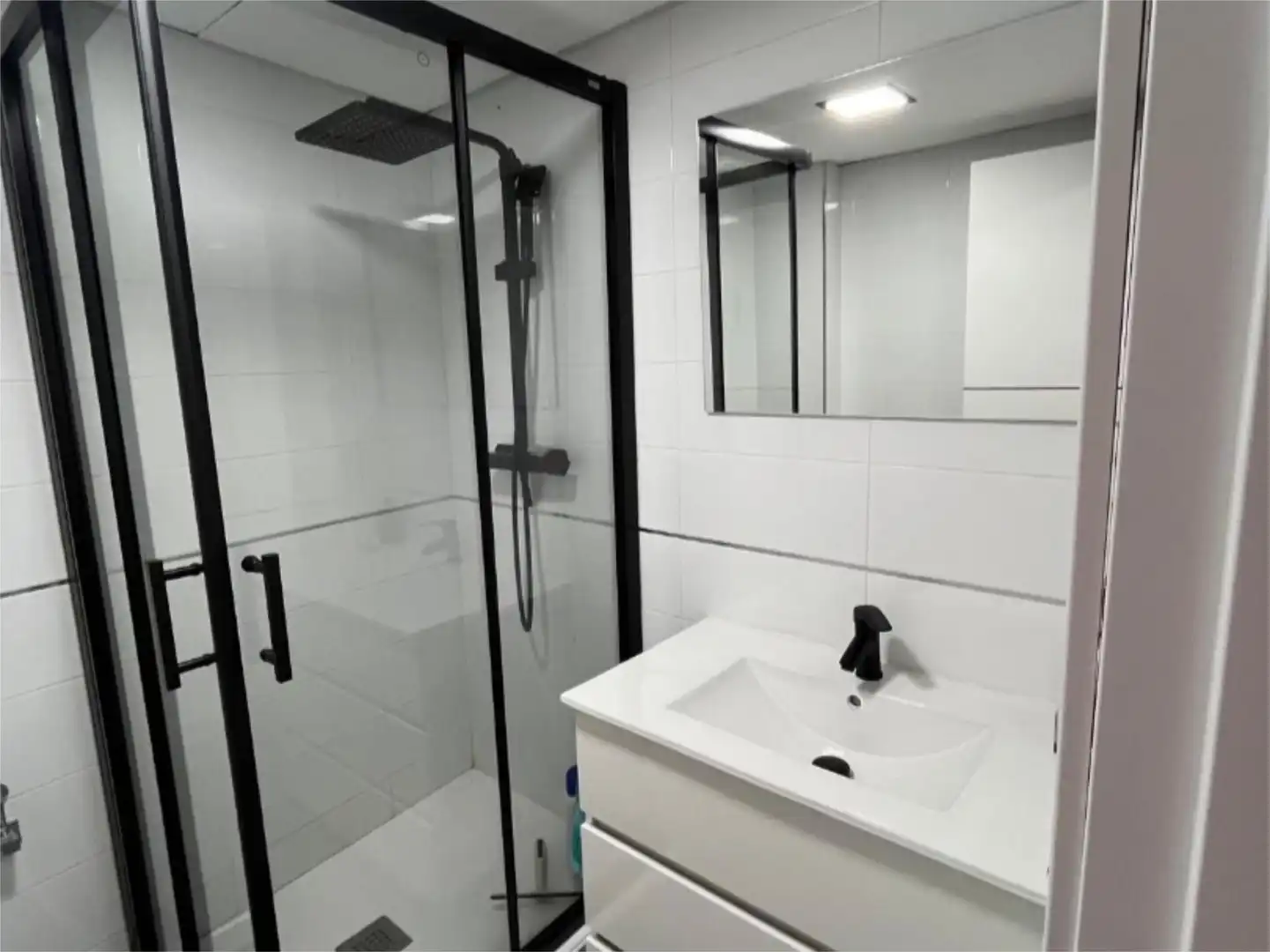 Bany de Pis de lloguer en Zaragoza amb Calefacció, Parquet i Terrassa