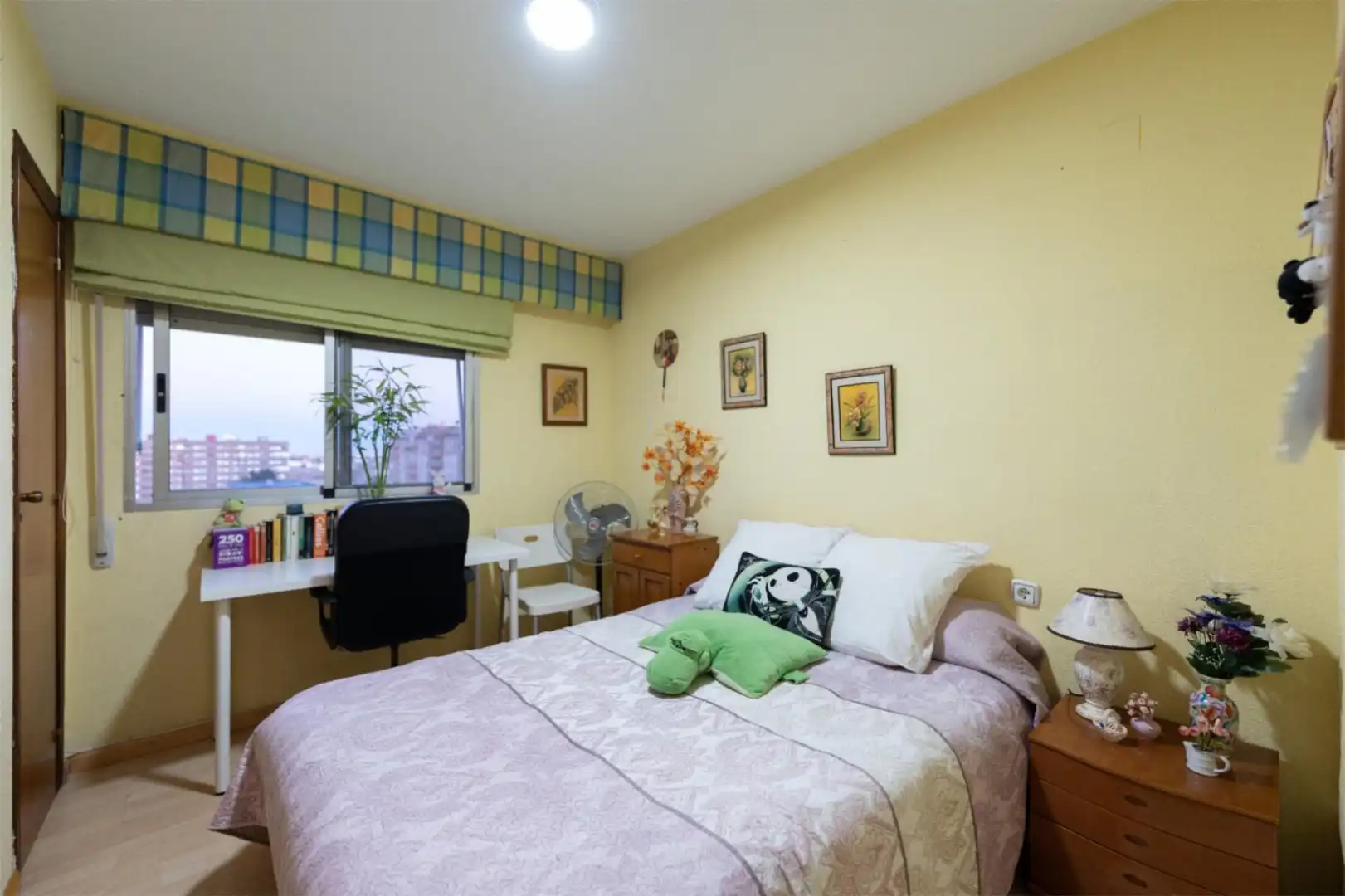 Zimmer in Carrer d'Emili Baró, 82, Camí de Vera Zimmer in Carrer d'Emili Baró, 82, Camí de Vera