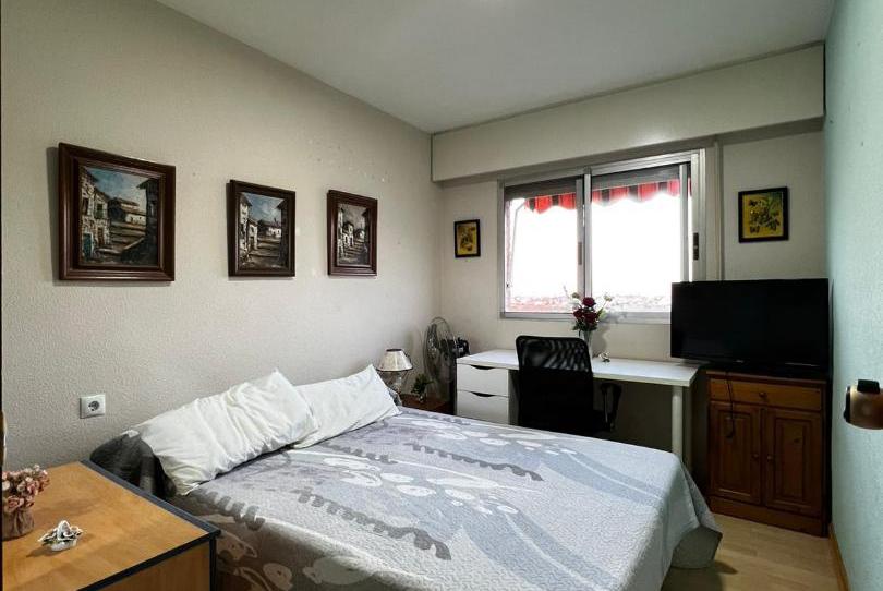 Photo 1 of Flat to share in Carrer D'emili Baró, 82, Camí de Vera, Valencia