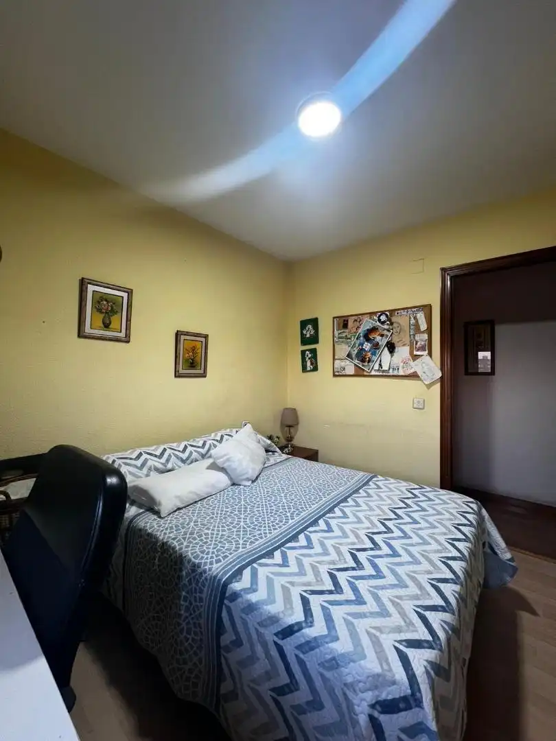 Zimmer in Carrer d'Emili Baró, 82, Camí de Vera Zimmer in Carrer d'Emili Baró, 82, Camí de Vera