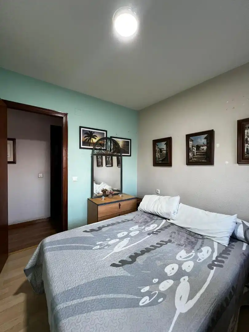 Zimmer in Carrer d'Emili Baró, 82, Camí de Vera Zimmer in Carrer d'Emili Baró, 82, Camí de Vera