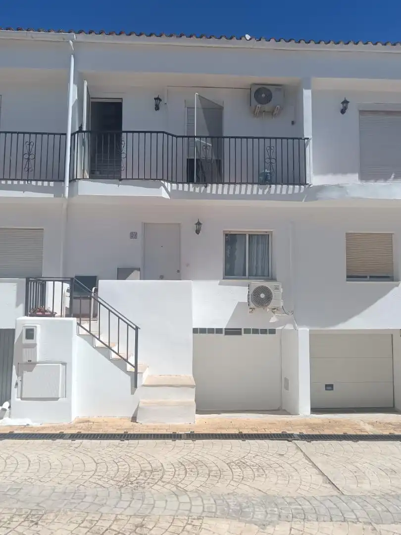 Außenansicht von Dachboden zum Verkauf in Vinaròs mit Klimaanlage, Terrasse und Balkon