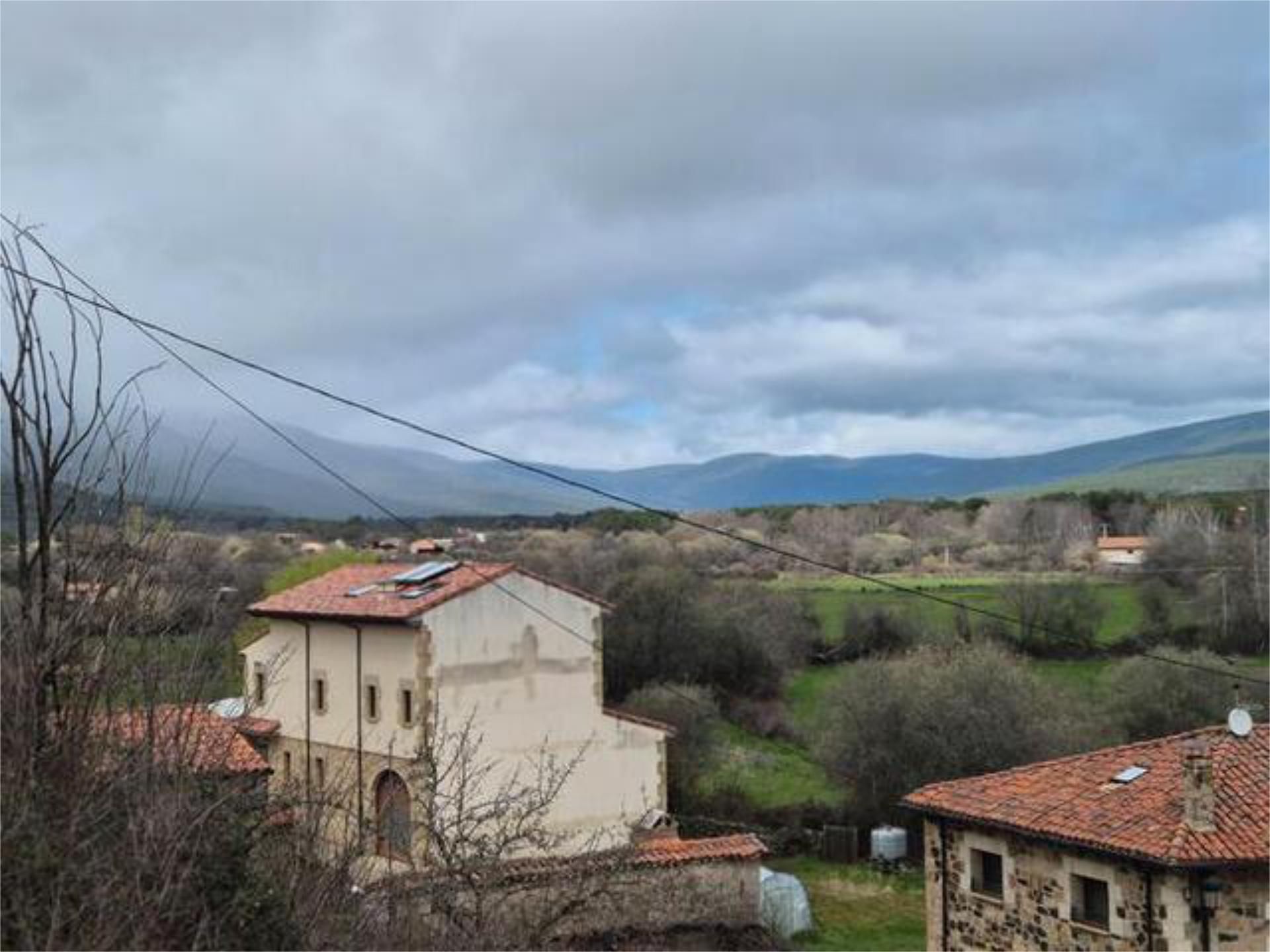 Exterior view of House or chalet for sale in Vinuesa