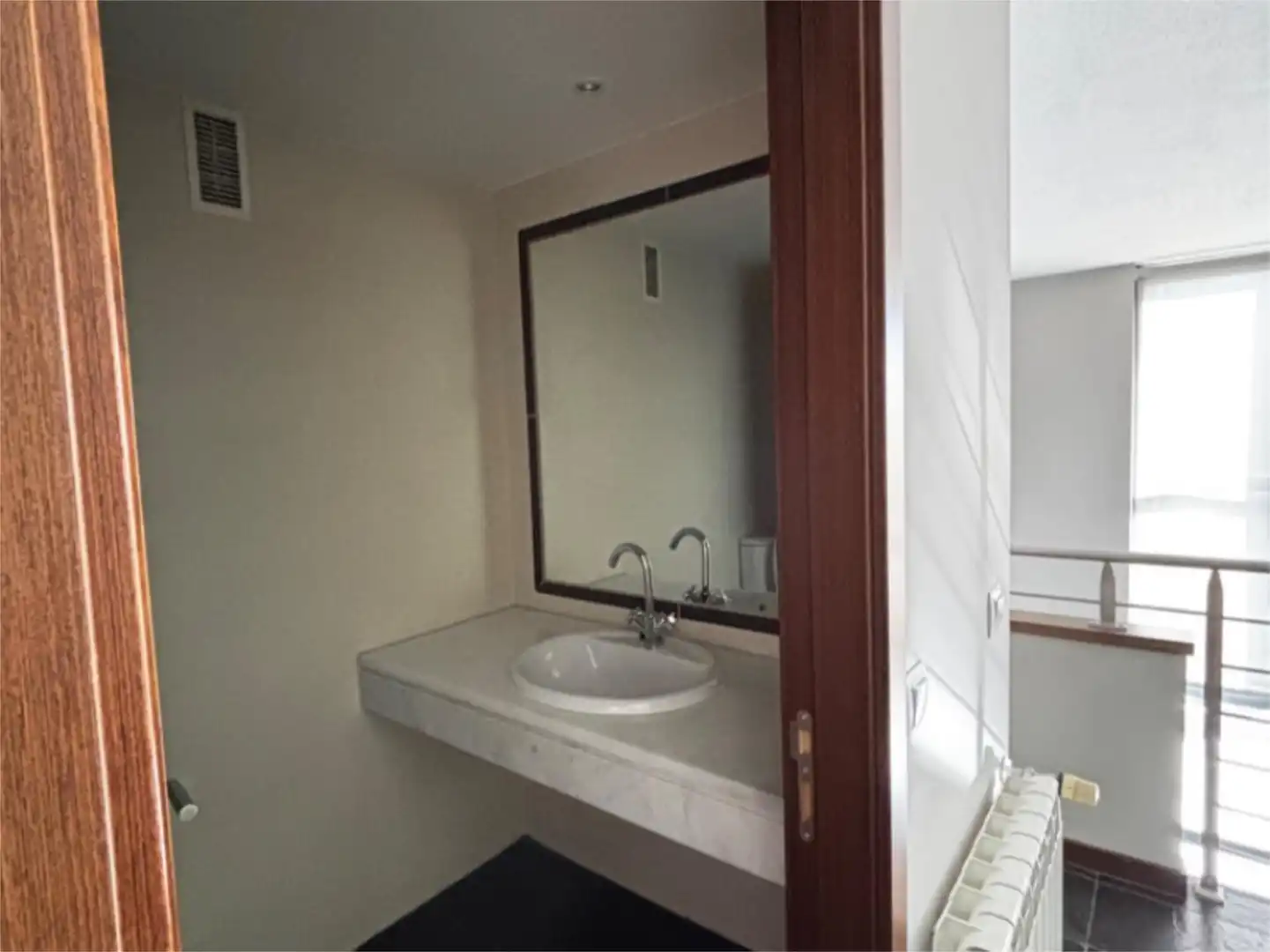 Baño de Oficina de alquiler en Madrid