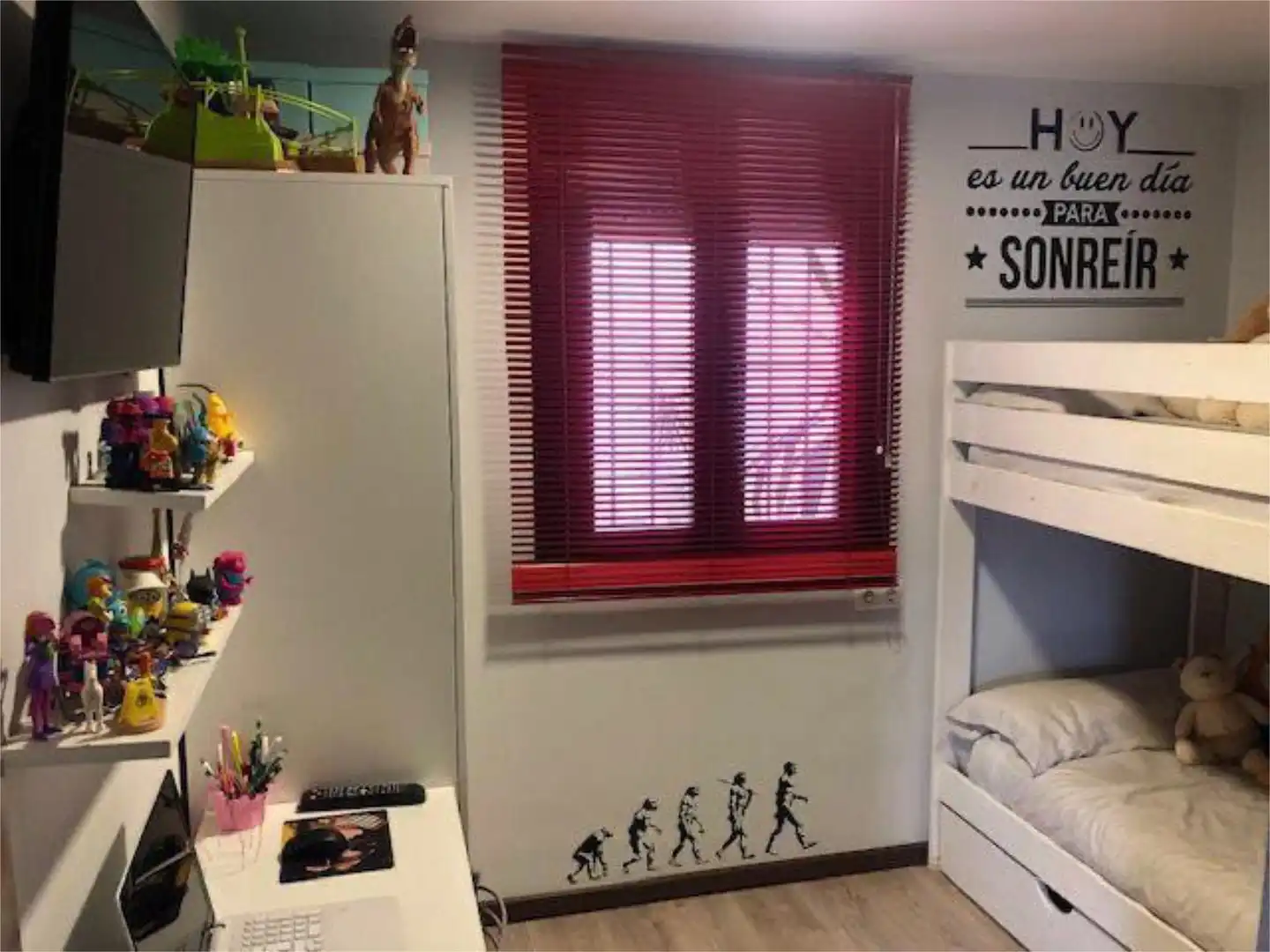 Bedroom of Flat for sale in Algeciras  with Air Conditioner, Heating and Parquet flooring