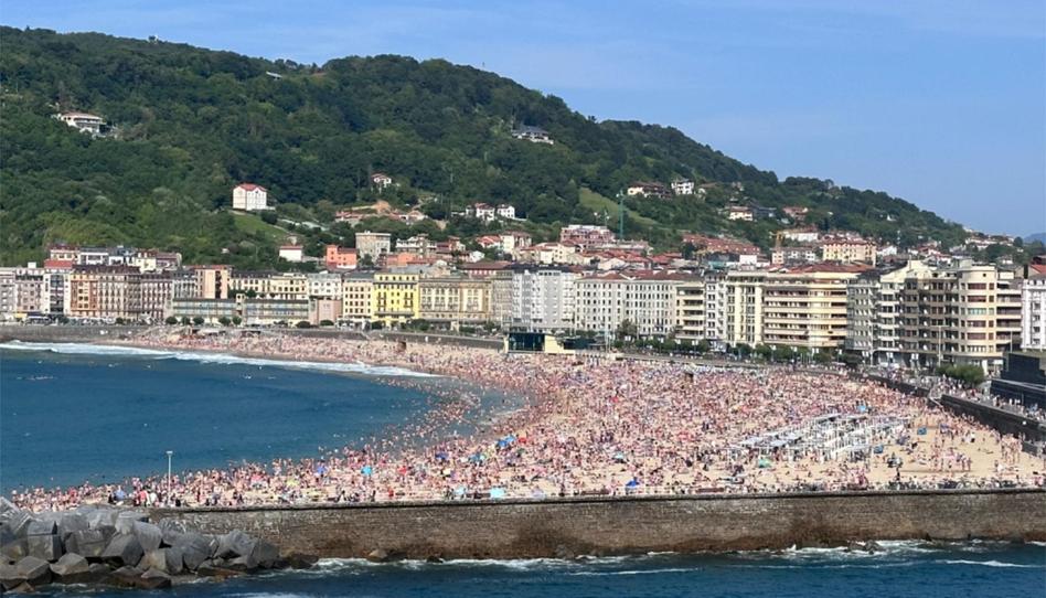 Piso en venta en Calle Salamanca Pasealekua, 13, Parte Vieja, Gipuzkoa - imagen 1 Foto 1 de Piso en venta en Calle Salamanca Pasealekua, 13, Parte Vieja, Gipuzkoa