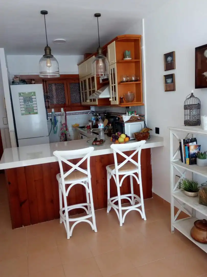 Habitación en Paseo Marítimo, 75, El Puerto Cocina de Piso para compartir en Roquetas de Mar con Aire acondicionado, Calefacción y Terraza