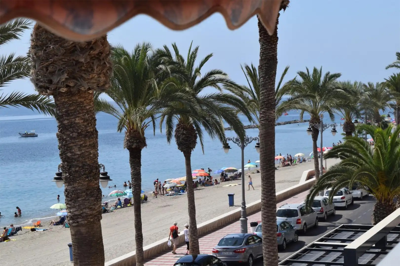 Habitación en Paseo Marítimo, 75, El Puerto Vista exterior de Piso para compartir en Roquetas de Mar con Aire acondicionado, Calefacción y Terraza