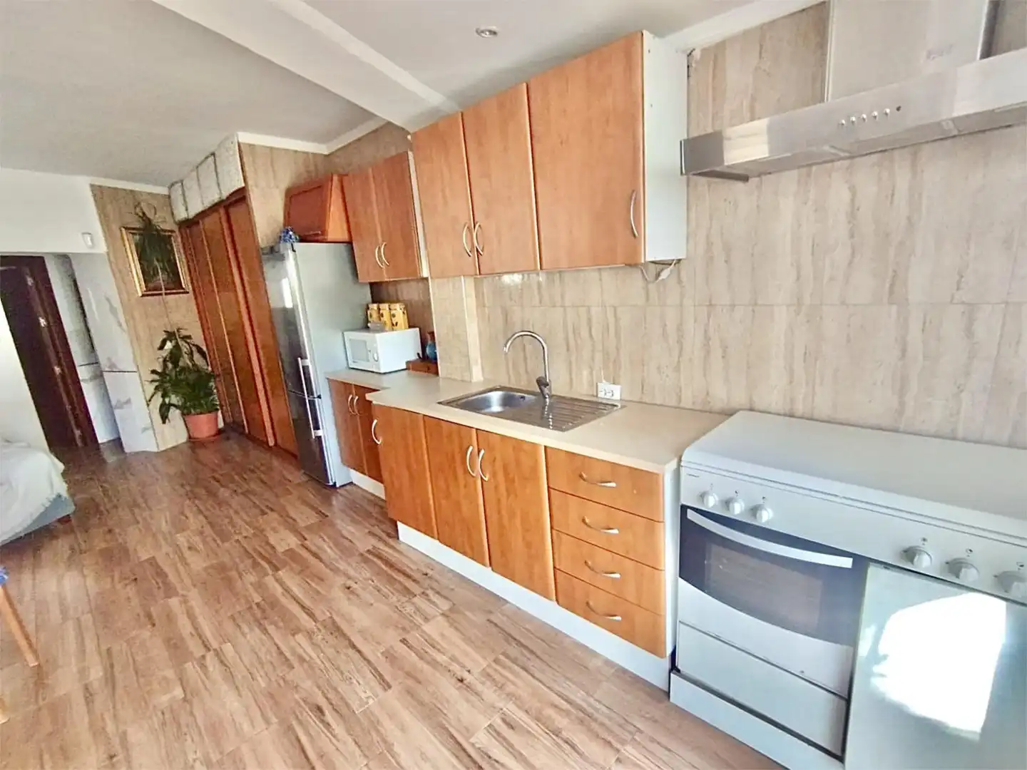 Küche von Wohnung zum Verkauf in Maracena mit Klimaanlage, Terrasse und Schwimmbad