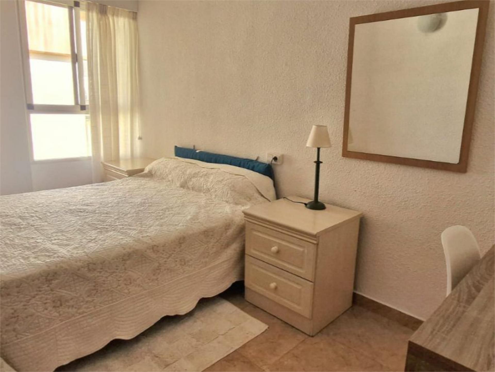 Flat to share in Avinguda de Dénia, Pla de Bon Repós
