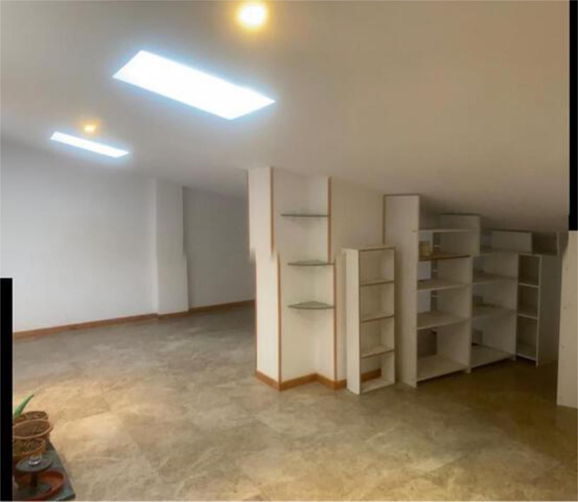 Box room to rent in Villamuriel de Cerrato