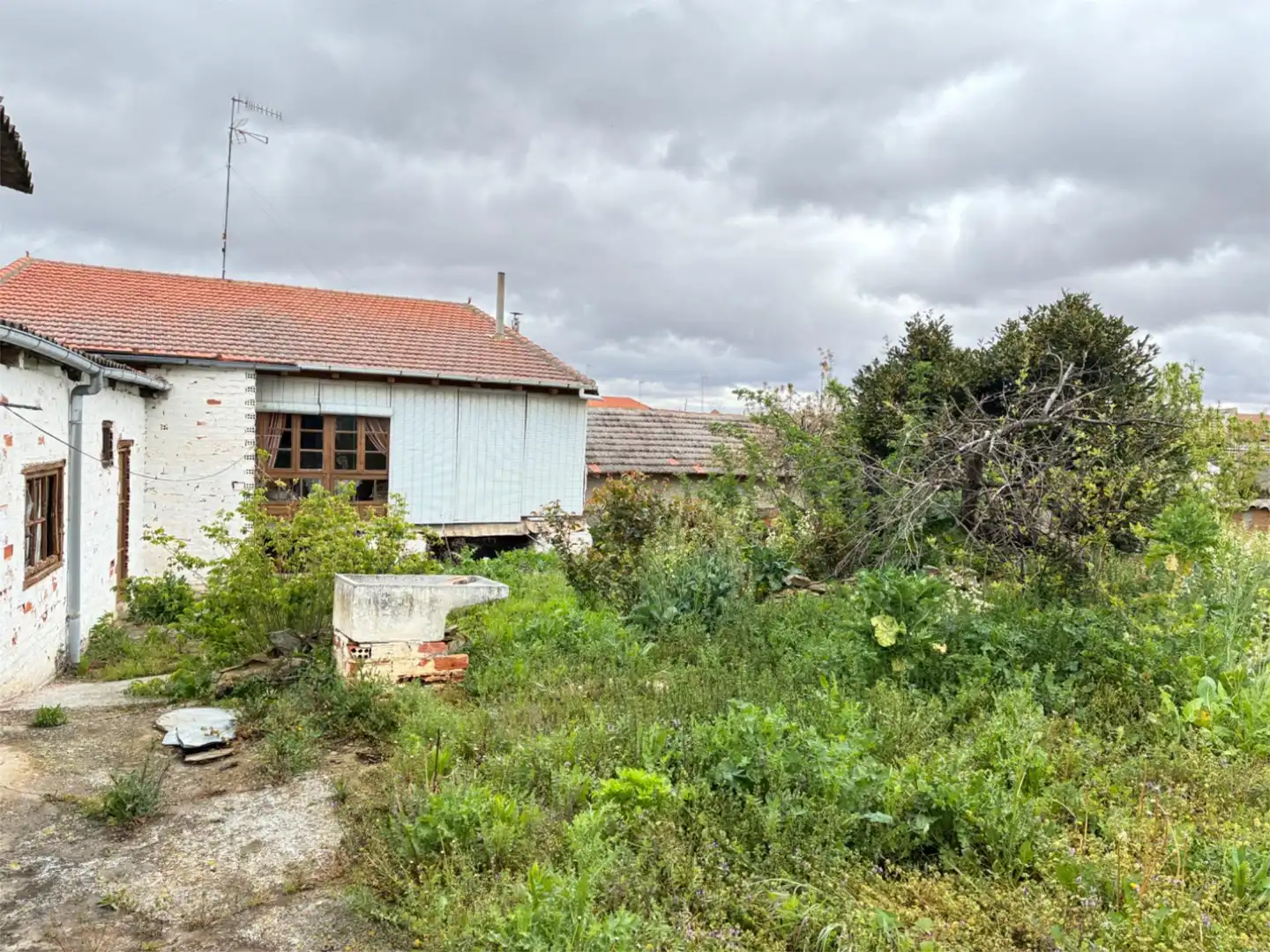 Casa o chalet en venta en Calle la Rua, 1, Cebrones del Río Casa o chalet en venta en Cebrones del Río con Jardín privado, Amueblado y Balcón