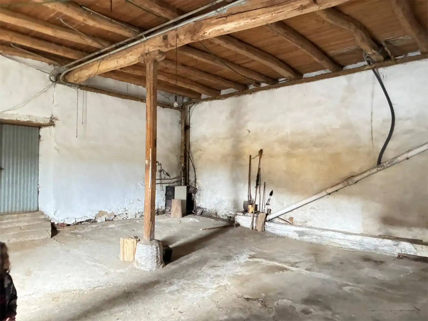Casa o chalet en venta en Calle la Rua, 1, Cebrones del Río Casa o chalet en venta en Cebrones del Río con Jardín privado, Amueblado y Balcón