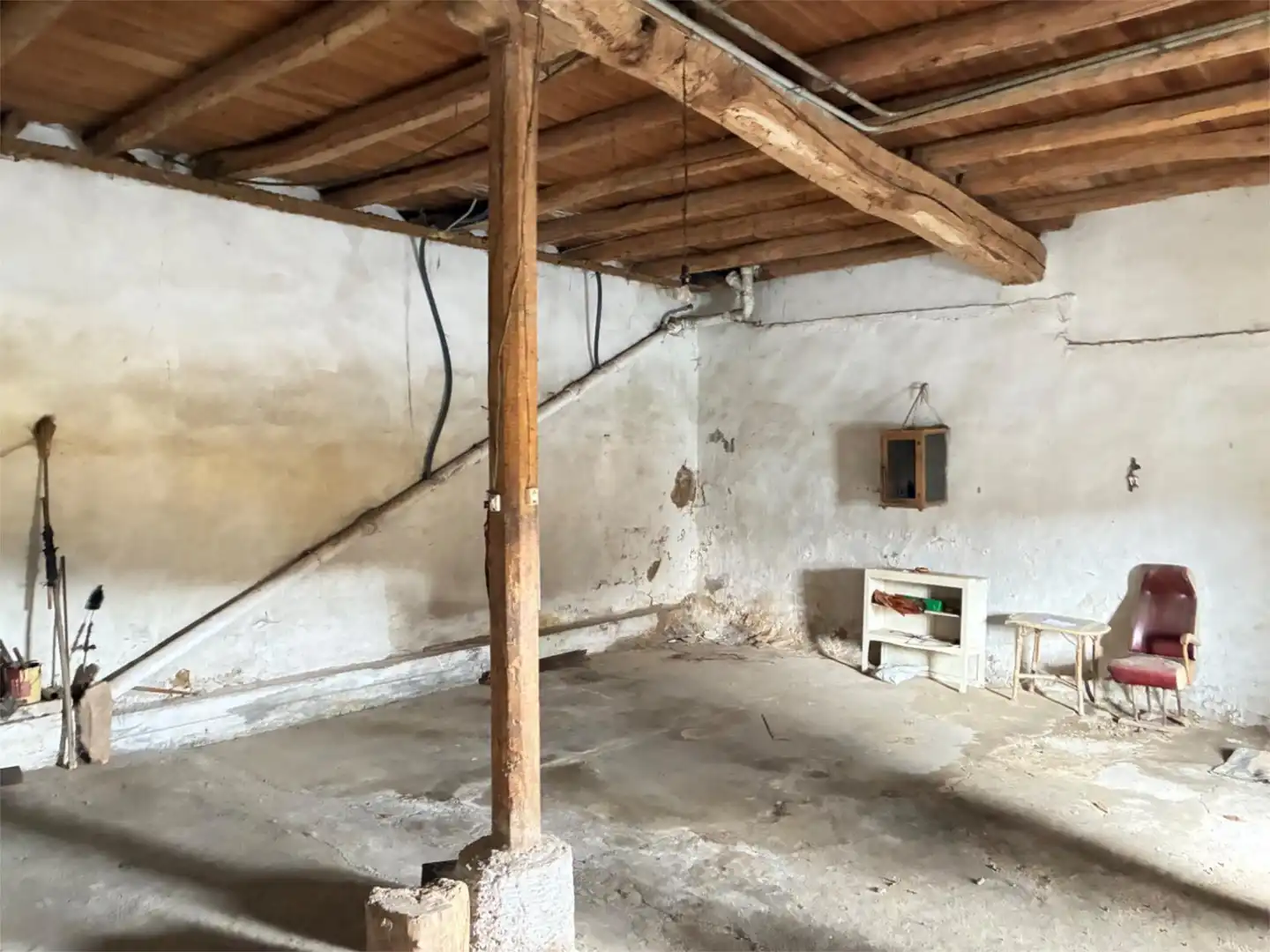 Casa o chalet en venta en Calle la Rua, 1, Cebrones del Río Casa o chalet en venta en Cebrones del Río con Jardín privado, Amueblado y Balcón