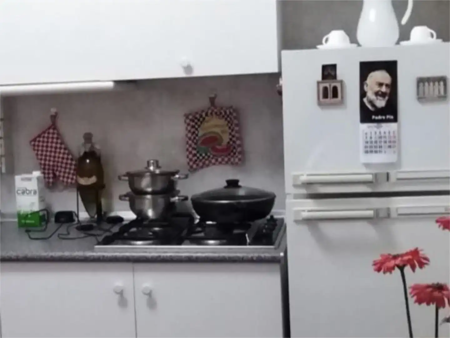 Casa o xalet en venda a Avenida la Victoria, 4, La Carlota Cuina de Casa o xalet en venda en La Carlota amb Jardí privat, Traster i Moblat