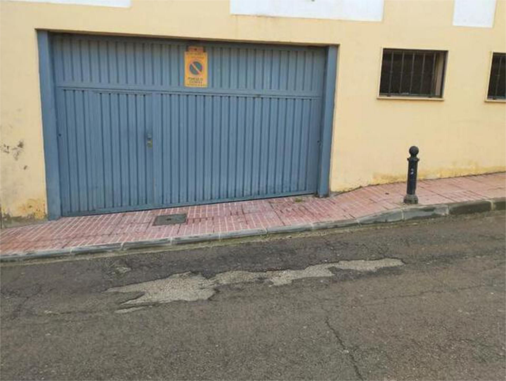 Vista exterior de Garaje de alquiler en Arjona