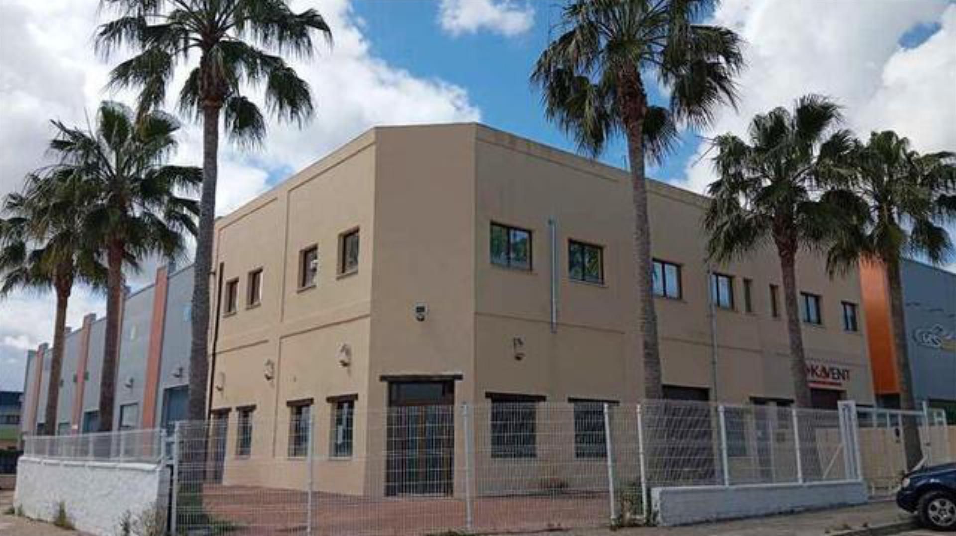 Vista exterior de Oficina de lloguer en Villanueva del Ariscal amb Aire condicionat