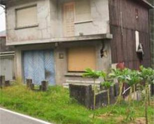 Exterior view of House or chalet for sale in Muros
