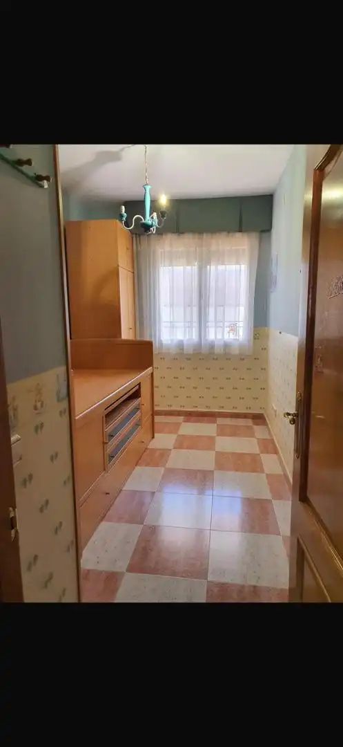 Einfamilien-Reihenhaus zum Verkauf in Calle Frontón, 57, El Peral Schlafzimmer von Einfamilien-Reihenhaus zum Verkauf in El Peral mit Heizung, Terrasse und Abstellraum
