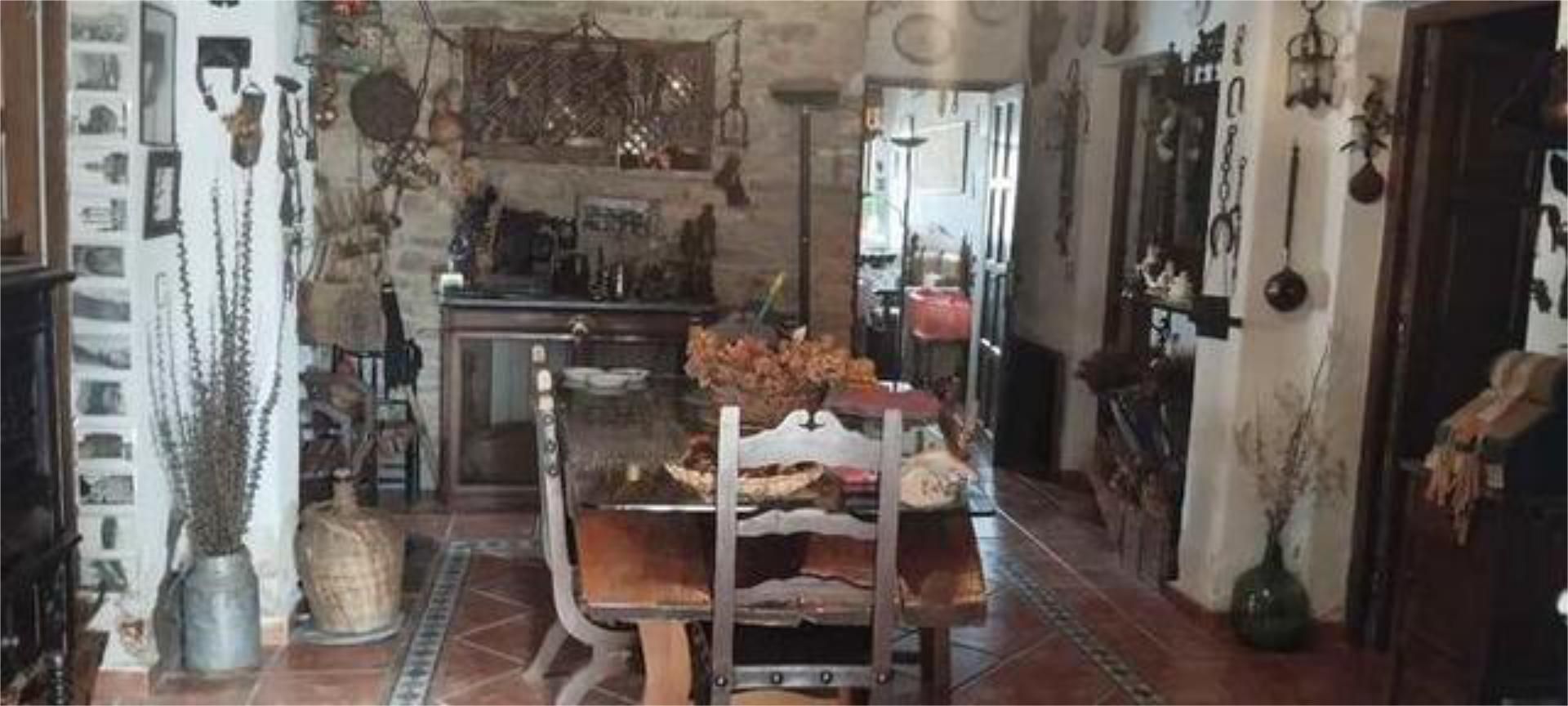 Menjador de Casa o xalet en venda en Fuenteliante amb Calefacció, Jardí privat i Terrassa
