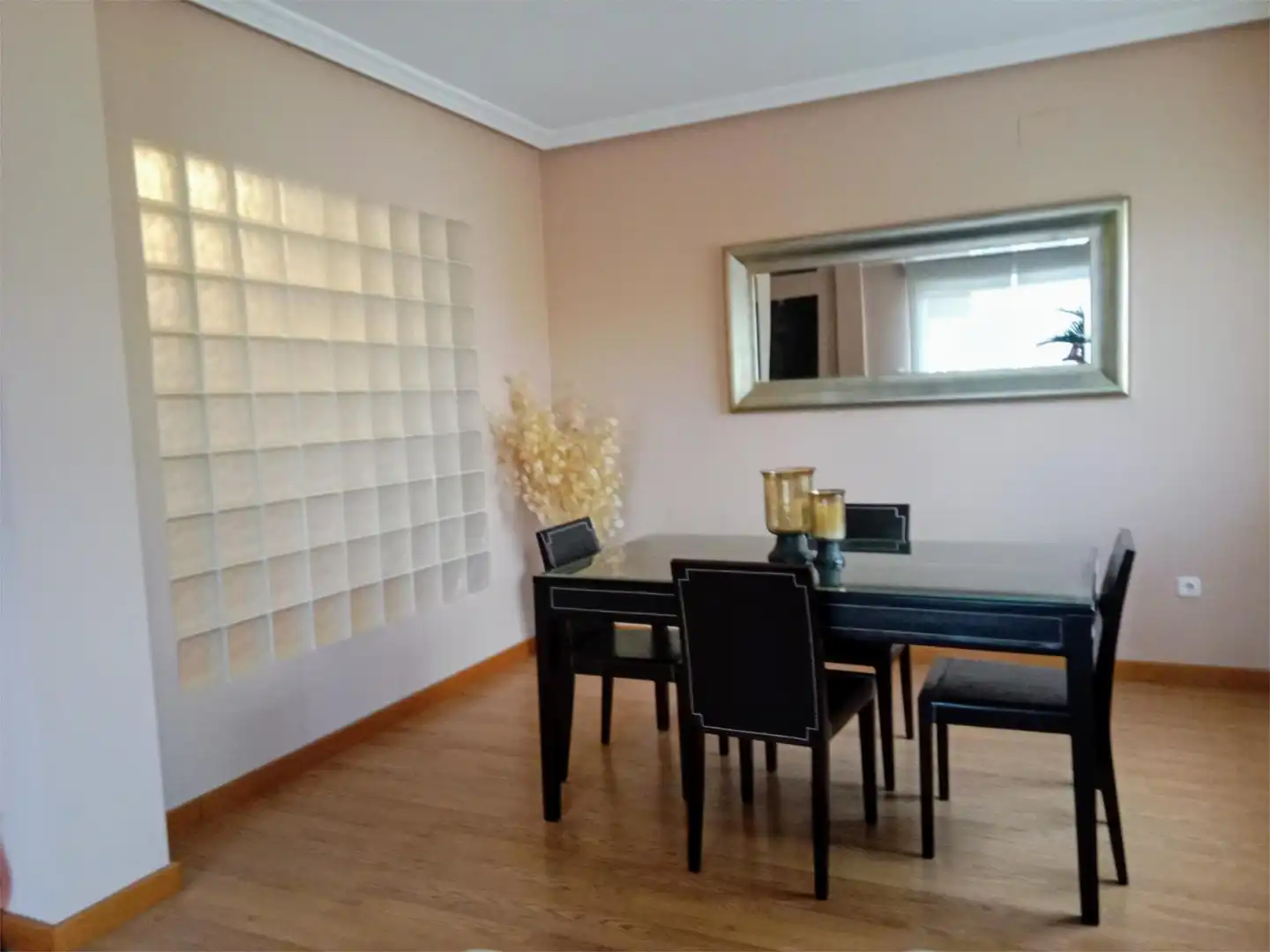 Flat for sale in Calle Sierra de Tormantos, 15, Los Pinos - El Pilar Dining room of Flat for sale in Plasencia with Air Conditioner, Terrace and Swimming Pool