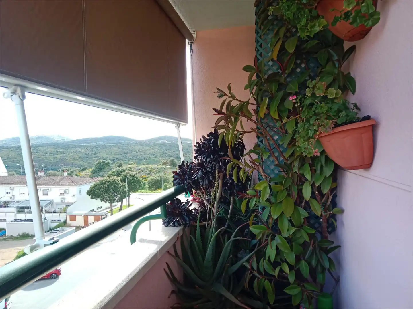 Flat for sale in Calle Sierra de Tormantos, 15, Los Pinos - El Pilar Balcony of Flat for sale in Plasencia with Air Conditioner, Terrace and Swimming Pool