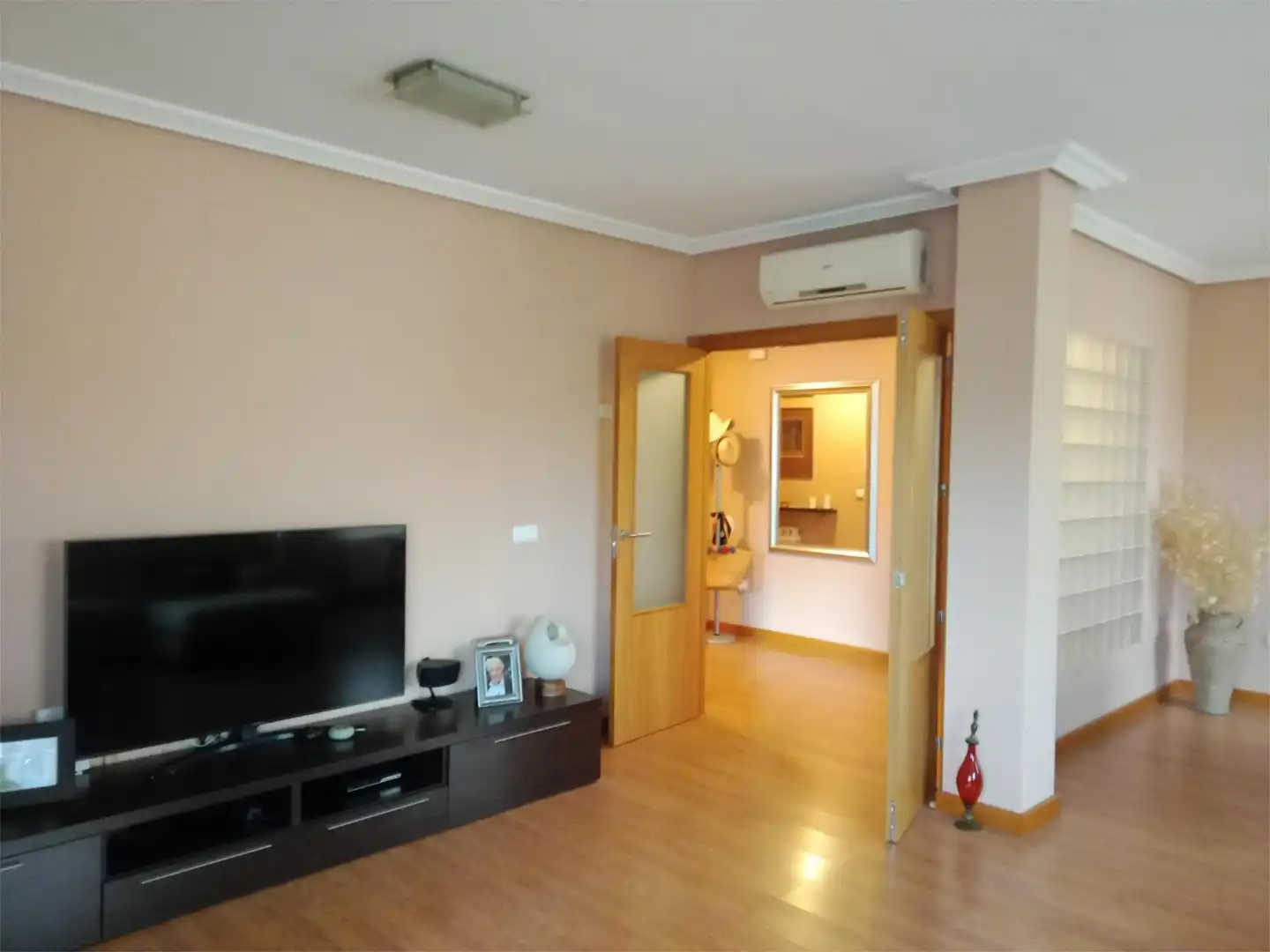 Flat for sale in Calle Sierra de Tormantos, 15, Los Pinos - El Pilar Flat for sale in Plasencia with Air Conditioner, Terrace and Swimming Pool