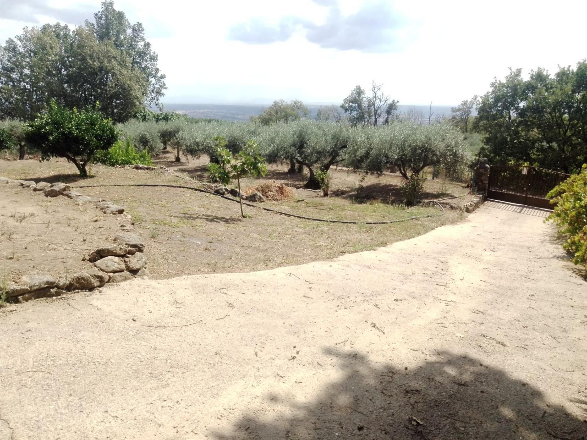 Country house for sale in Arenas de San Pedro  with Air Conditioner and Terrace